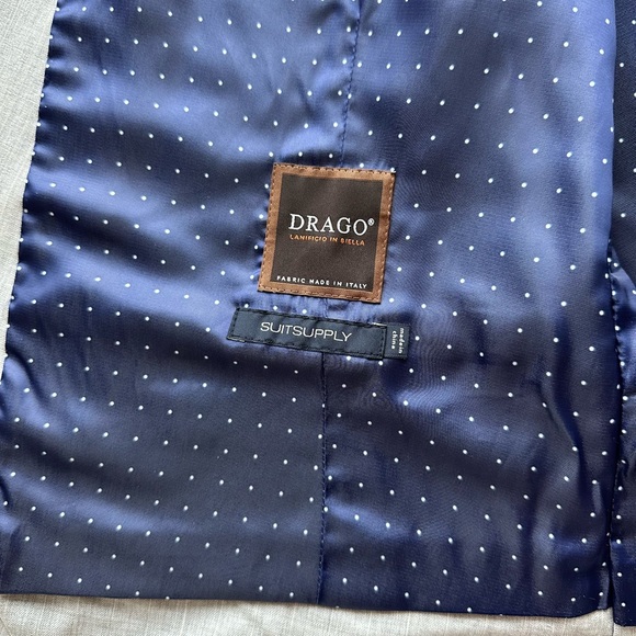 Suitsupply Light Summer Wool Vest - Picture 5 of 6